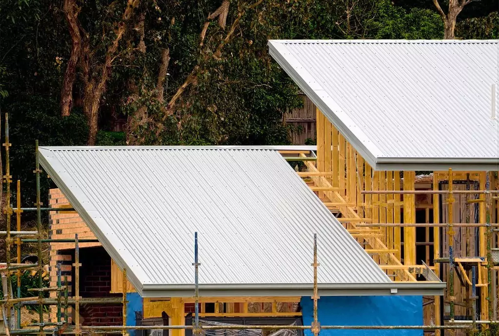 Односкатные крыши: особенности конструкции, виды и материалы 68