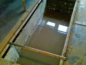 Как сделать гидроизоляцию ямы в гараже от грунтовых вод 1