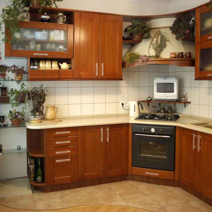 Дизайн маленькой угловой кухни варианты кухонного гарнитура 069_46