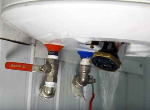 Как слить воду с водонагревателя слив промывка 11_27